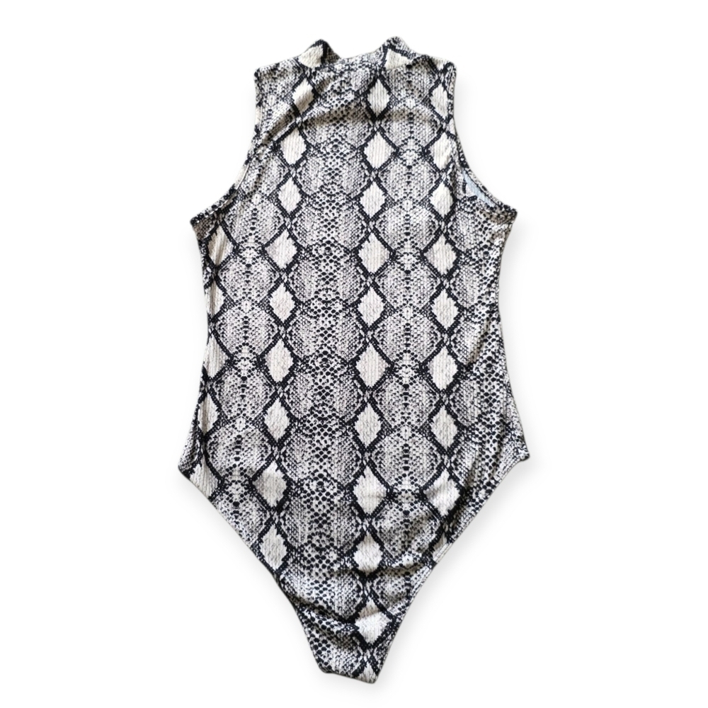 🔥5 FOR $25🔥Caution To The Wind Snakeskin Sleeveless Bodysuit, Size Small - Picture 2 of 12